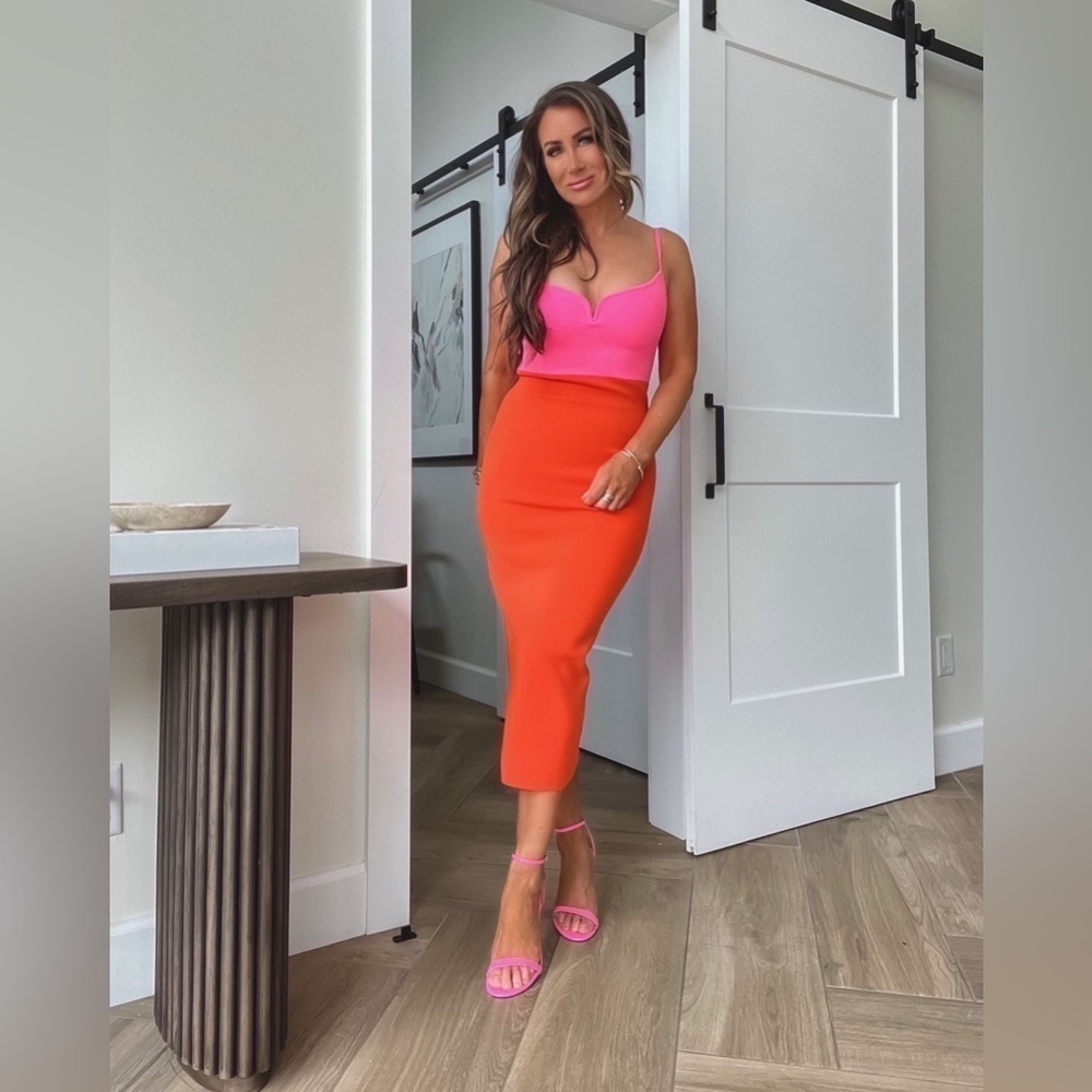 Express Body Contour V-Wire Color Block Midi Sweater Dress Large - Picture 11 of 16